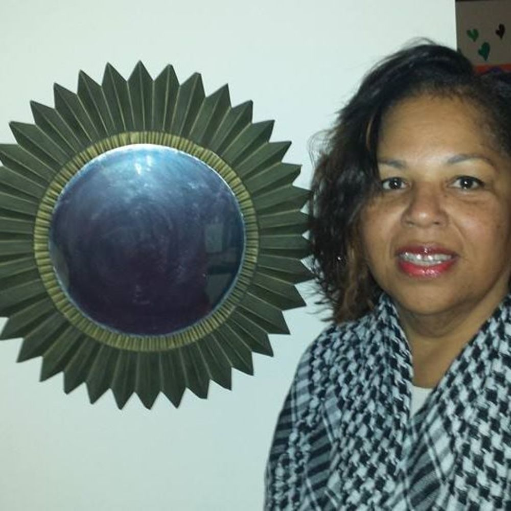 Meet your Posher, Denise